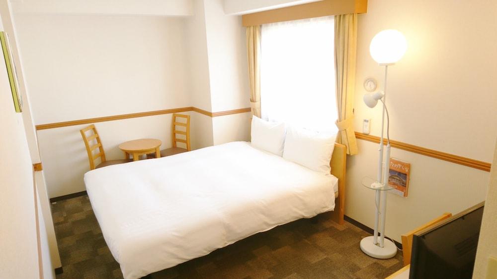 Toyoko Inn Okayama-Eki Nishiguchi Hiroba Exterior foto
