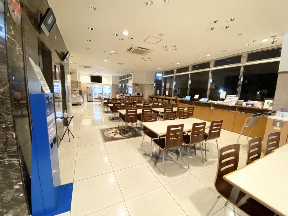 Toyoko Inn Okayama-Eki Nishiguchi Hiroba Exterior foto